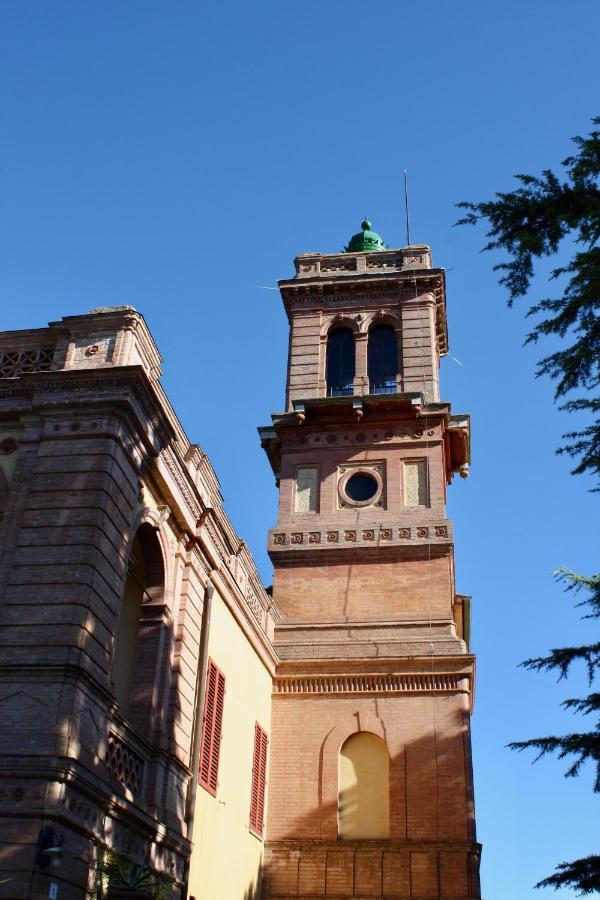 La Torre Di Caprera Siena Exterior foto