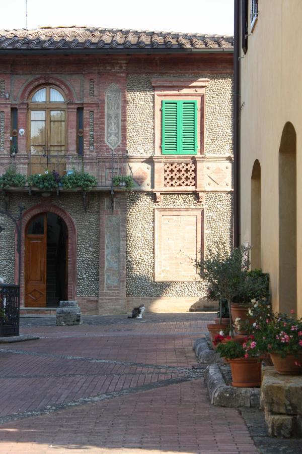 La Torre Di Caprera Siena Exterior foto